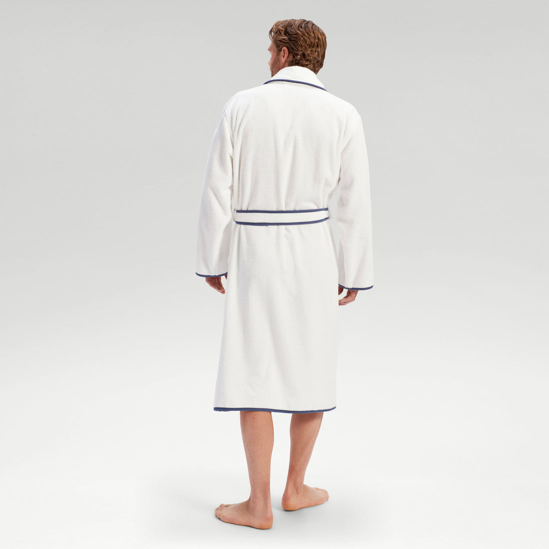 Boundary Mens Robe – Christy USA