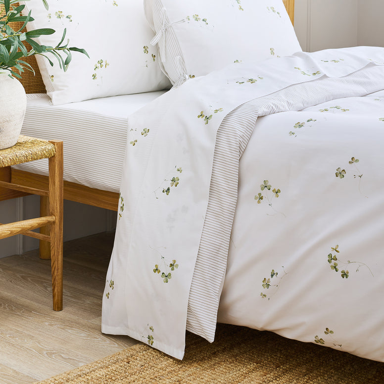 Clover Bundle Sheet Set