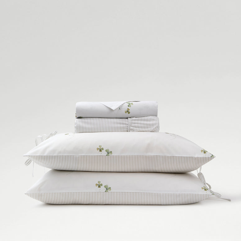 Clover Bundle Sheet Set