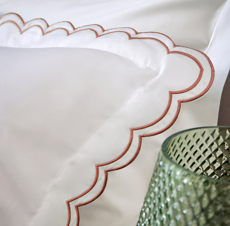 Scallop Edge Towel & Robe Bundle