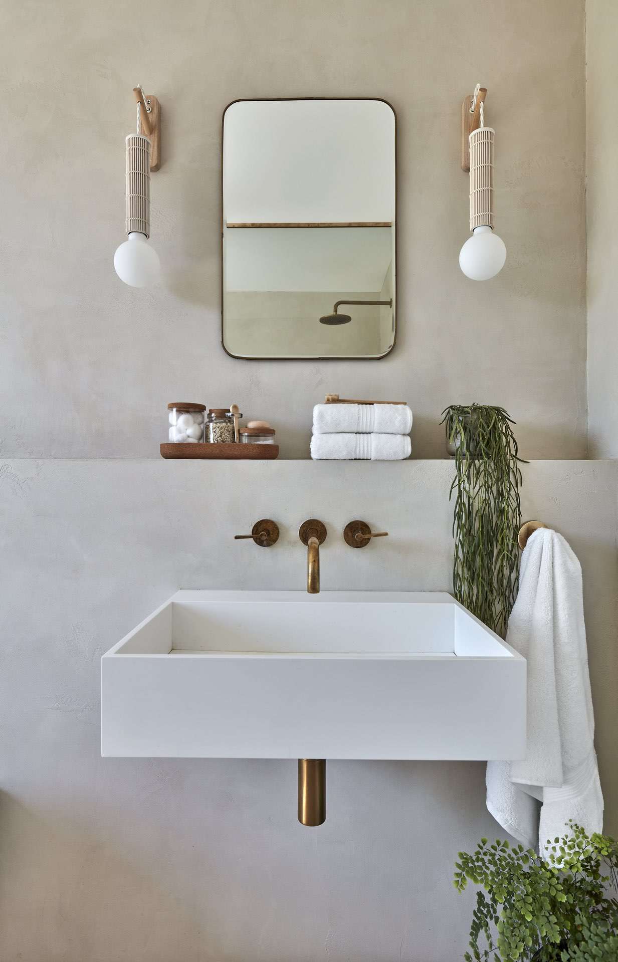 White-product_image
